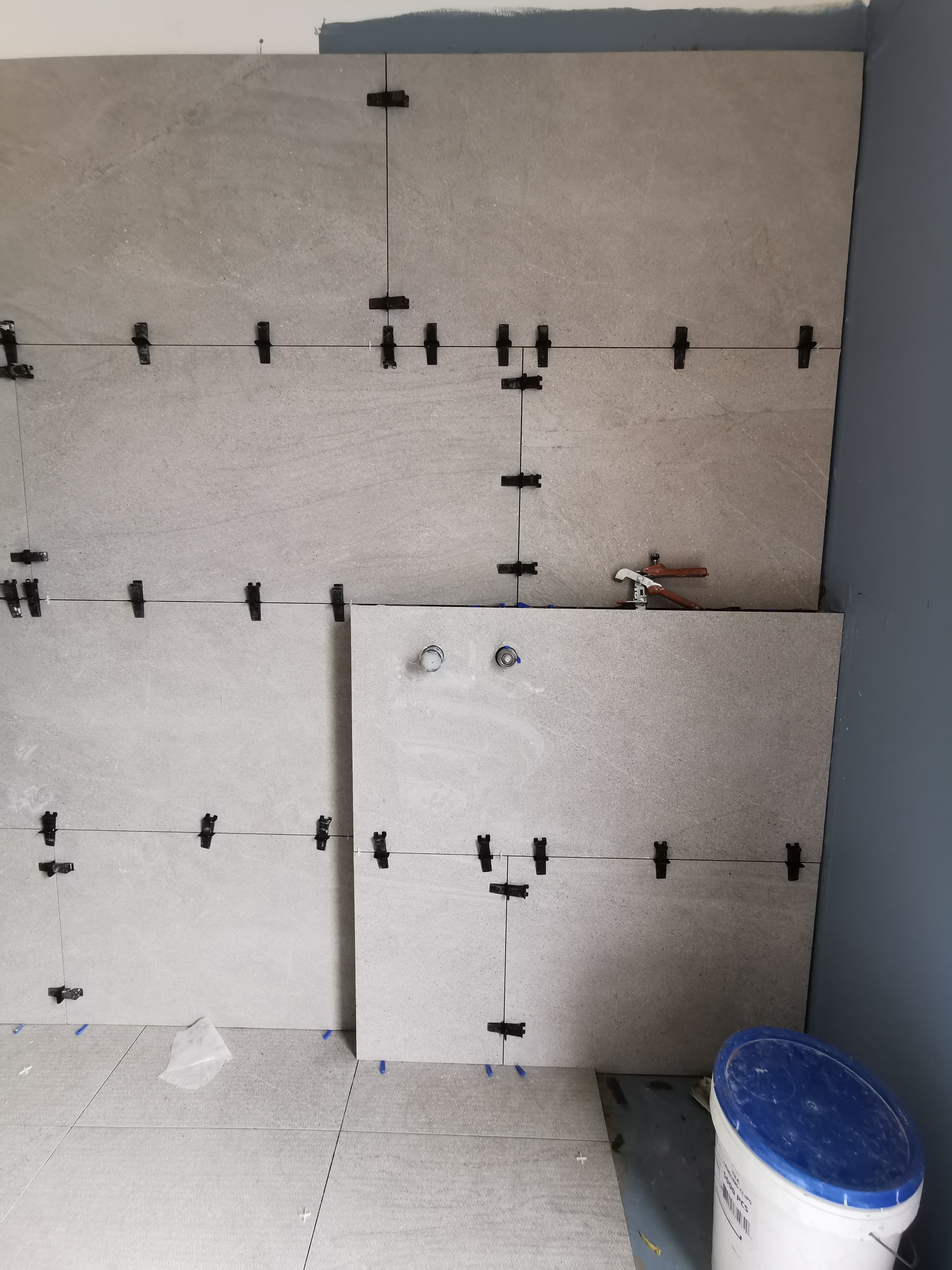 Tile Levelling clips